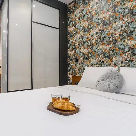 Lumina Next To Rondo Onz Apartmán Varšava