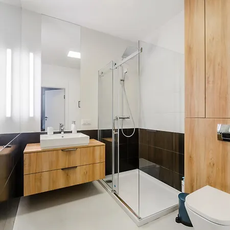 Apartment Lumina Lux Near Muzeum Powstania *