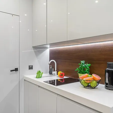 Lumina Next To Rondo Onz Appartement Warschau