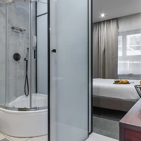 Appartement Lumina Next To Rondo Onz Warschau